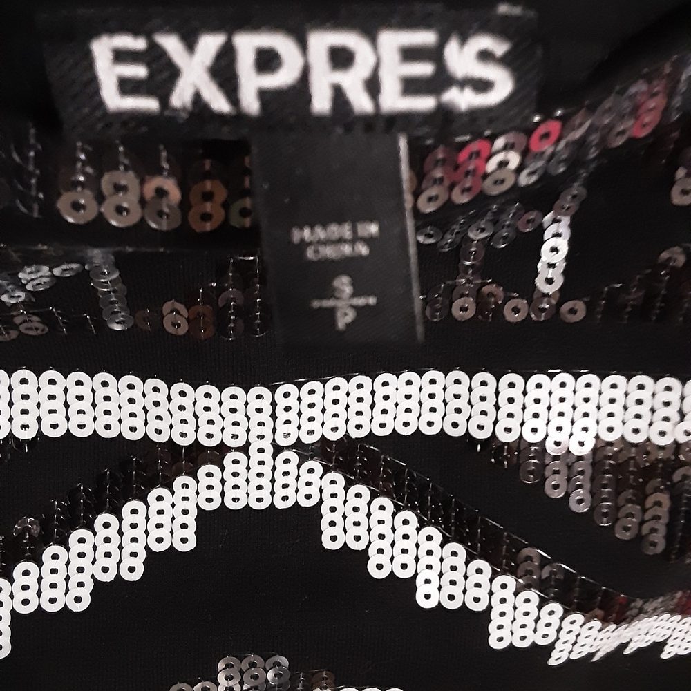 Express Black And Silver Patterned Mini Skirt Siz… - image 2